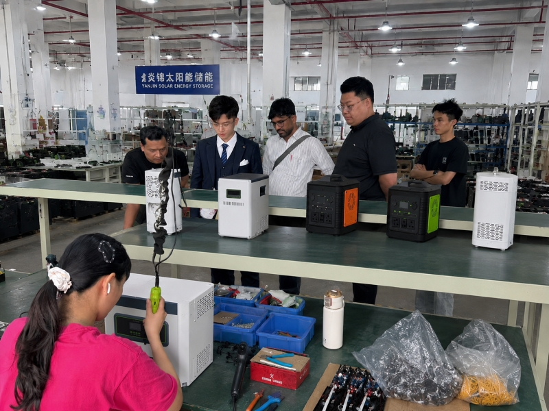 New energy customers from all over the world are welcome to visit our energy storage factory. Through on-site production inspections, technical exchanges and solution communication, they can gain an in-depth understanding of our solar home energy storage 